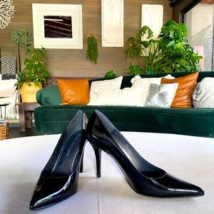 New Stuart Weitzman Black Pumps size 8.5 - Never worn, new without box